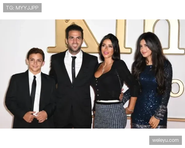 巴拉克与法布雷加斯控球偏好下的体系角色分配差异